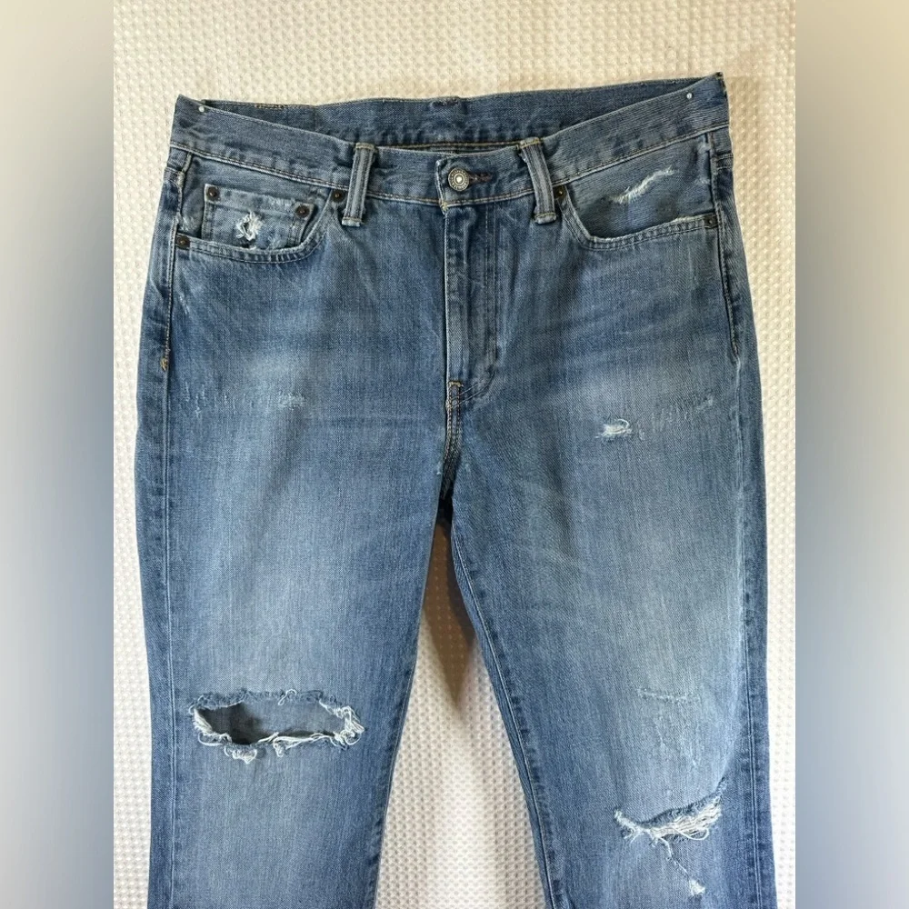 Levi’s 514 Distressed Men's Jeans